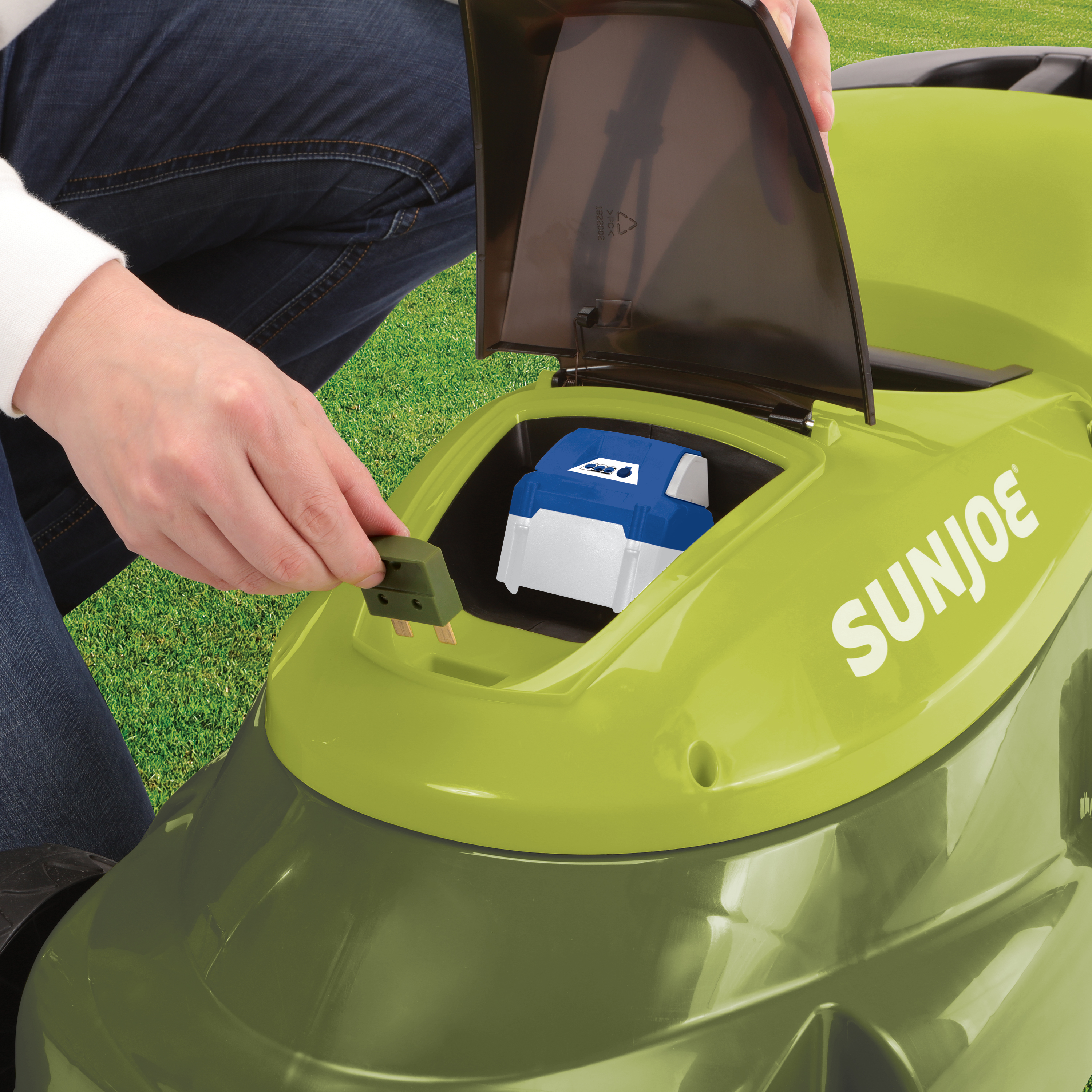 Sun Joe 24-Volt IONMAX Cordless Push Lawnmower Kit
