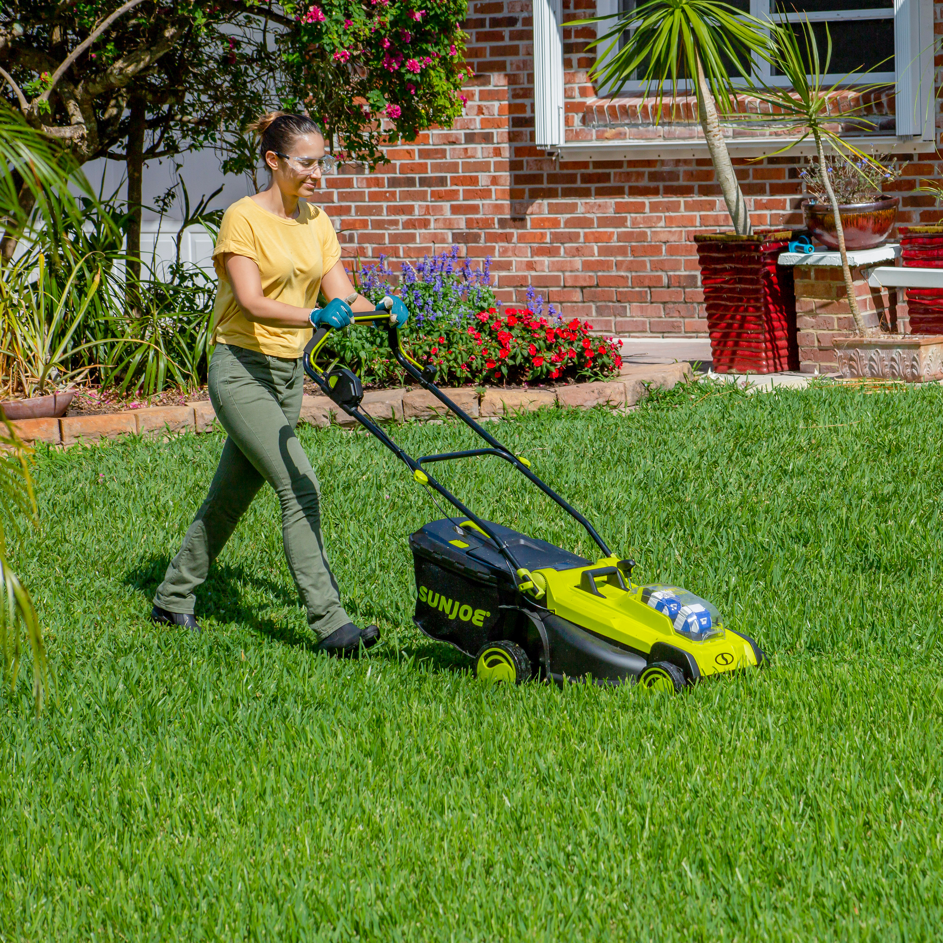 Kit & 24V-SB10-LTE 24-Volt iON+ 10-in Sun JoeSun Joe 24V-X2-17LM 48-Volt 17-Inch Mulching Walk-Behind Lawn Mower & 6-Position Height Adjustment Lawn Trimmer Included Cordless 
