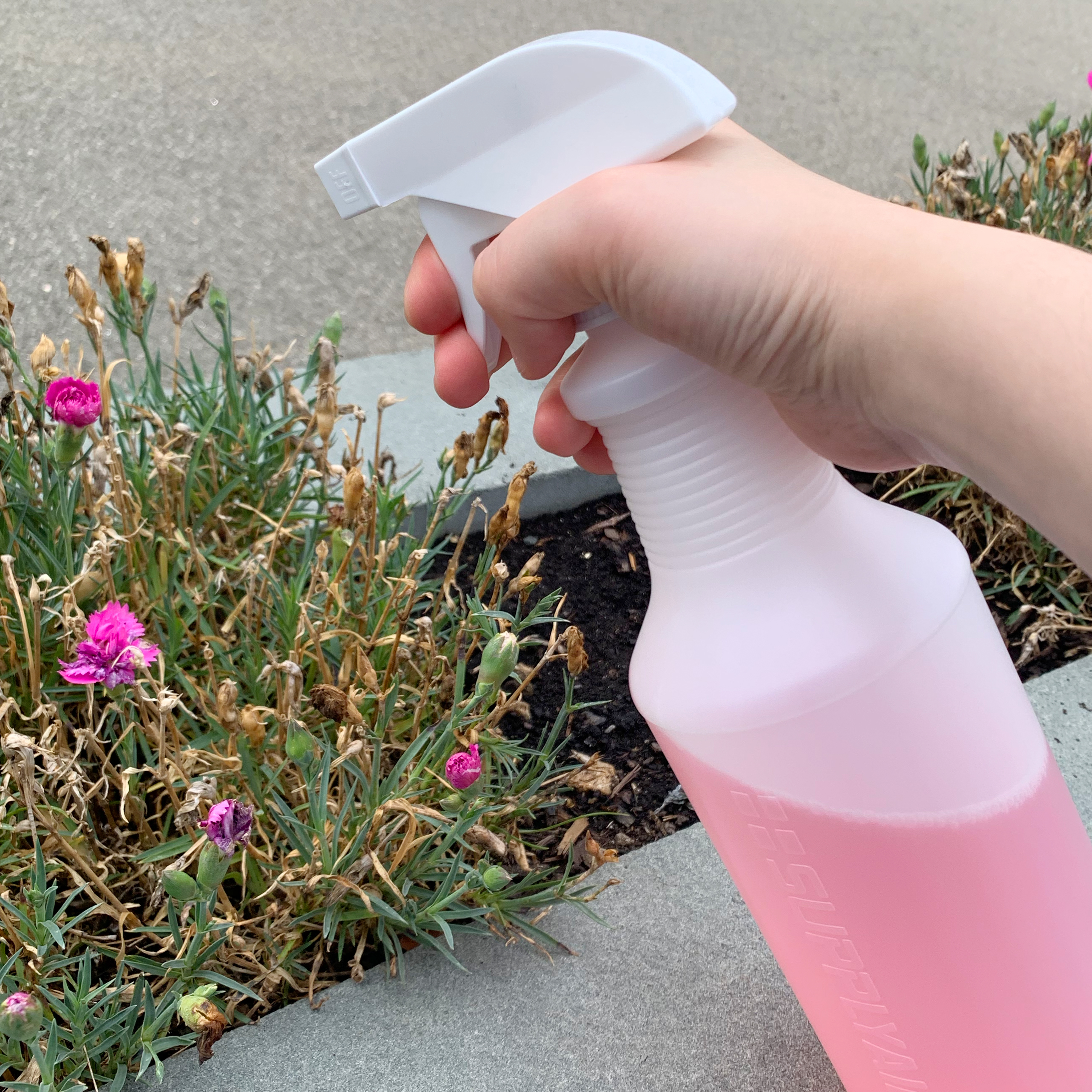 SUPPLYAID 32 oz. All-Purpose Leak-Proof Plastic Spray Bottles with
